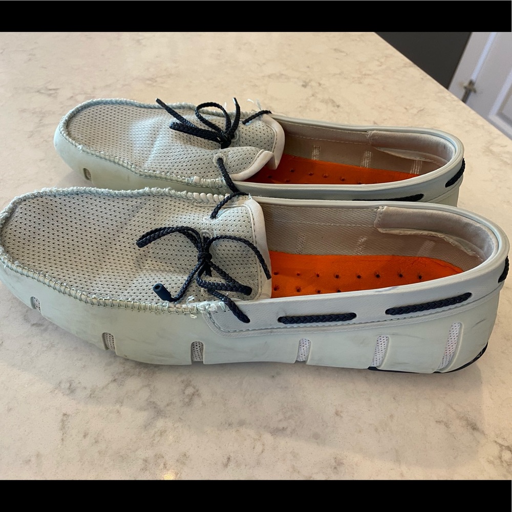 Men’s swims loafers sz 9